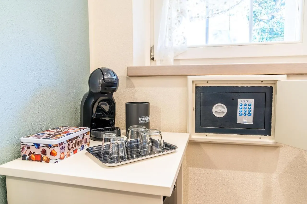 Il Nido Degli Usignoli Hotel Peschiera del Garda Guest house