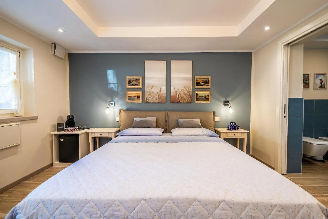 Il Nido Degli Usignoli Hotel Peschiera del Garda Italy
