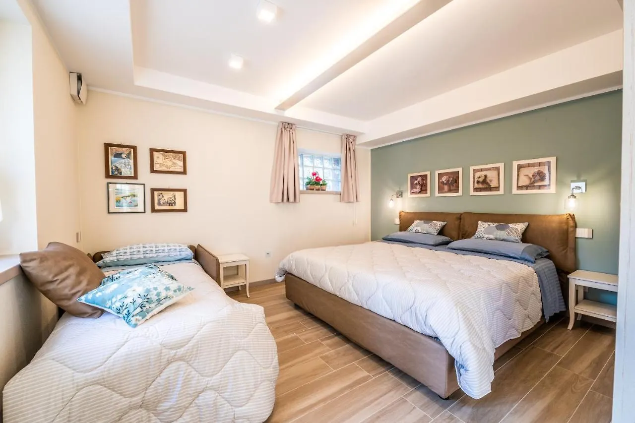 Il Nido Degli Usignoli Hotel Peschiera del Garda 0*,