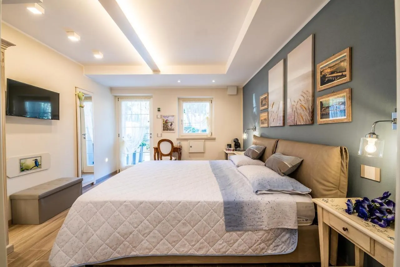 Maison d'hôtes Hotel Il Nido Degli Usignoli à Peschiera del Garda