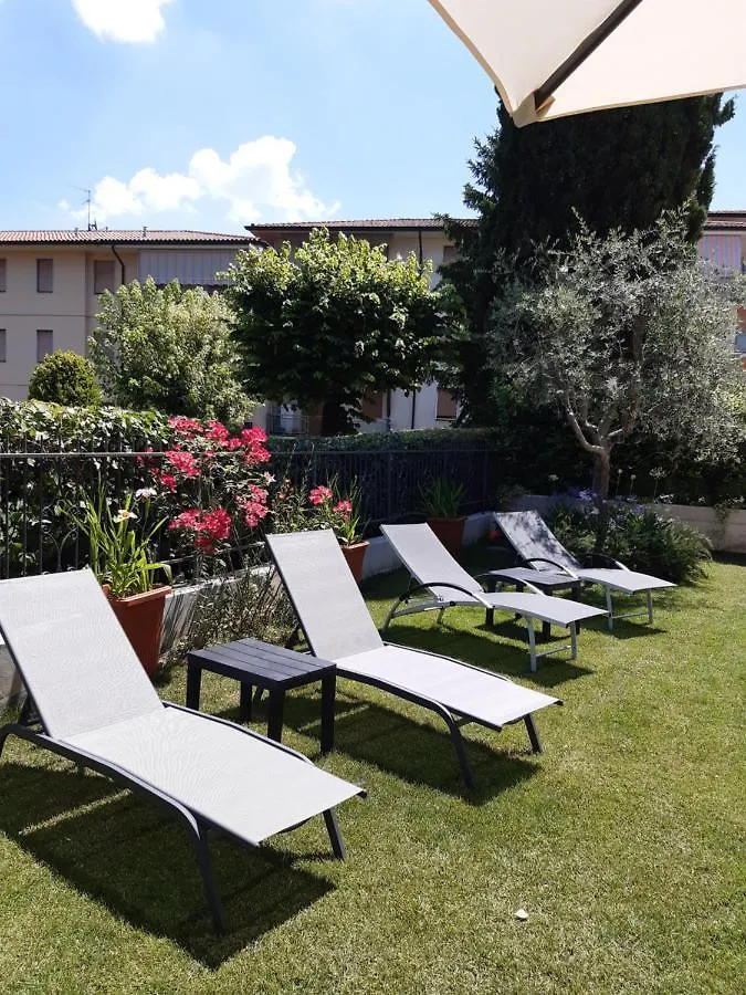 Maison d'hôtes Hotel Il Nido Degli Usignoli à Peschiera del Garda